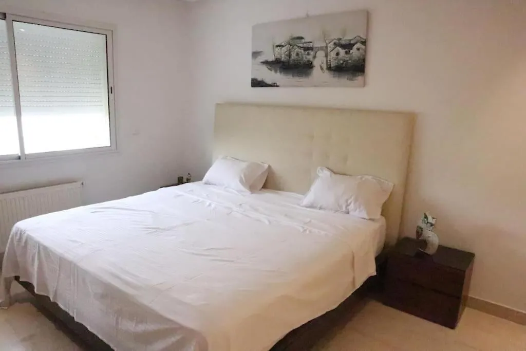 Apartment Un Logement Artistique, Chic Et Contemporain Tunis